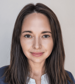 Courtney Eisen